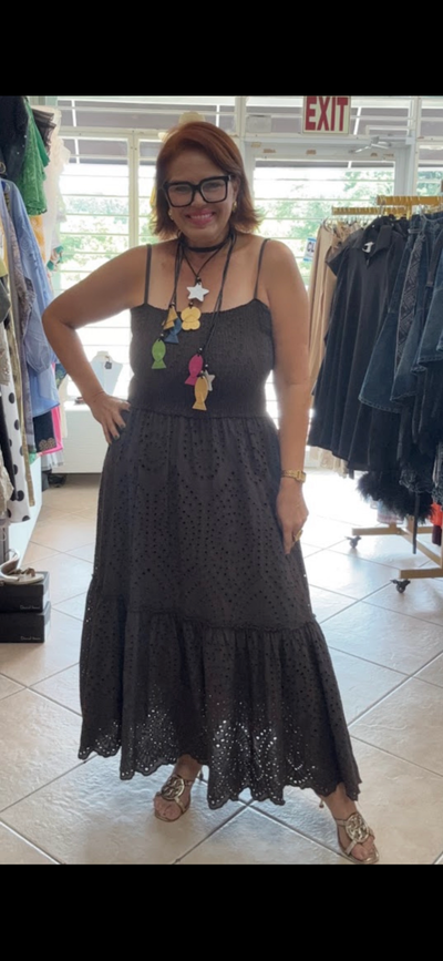 Vestido Italiano en eyelets marrón